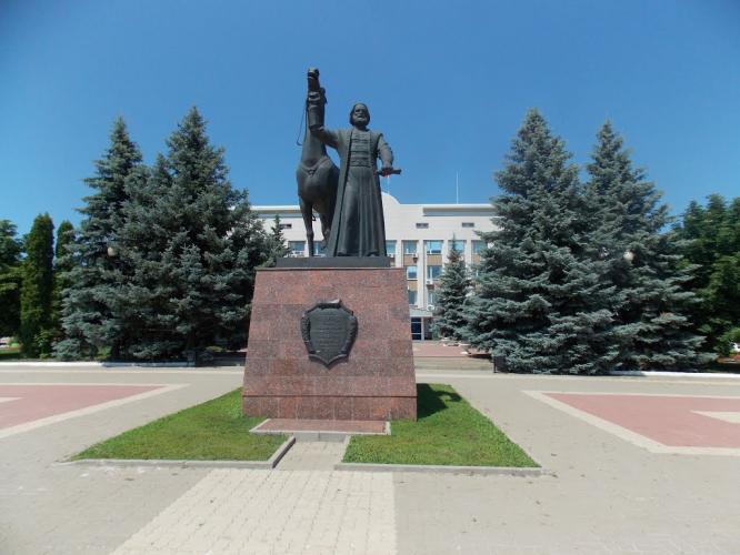 Памятник Воеводе Медкову